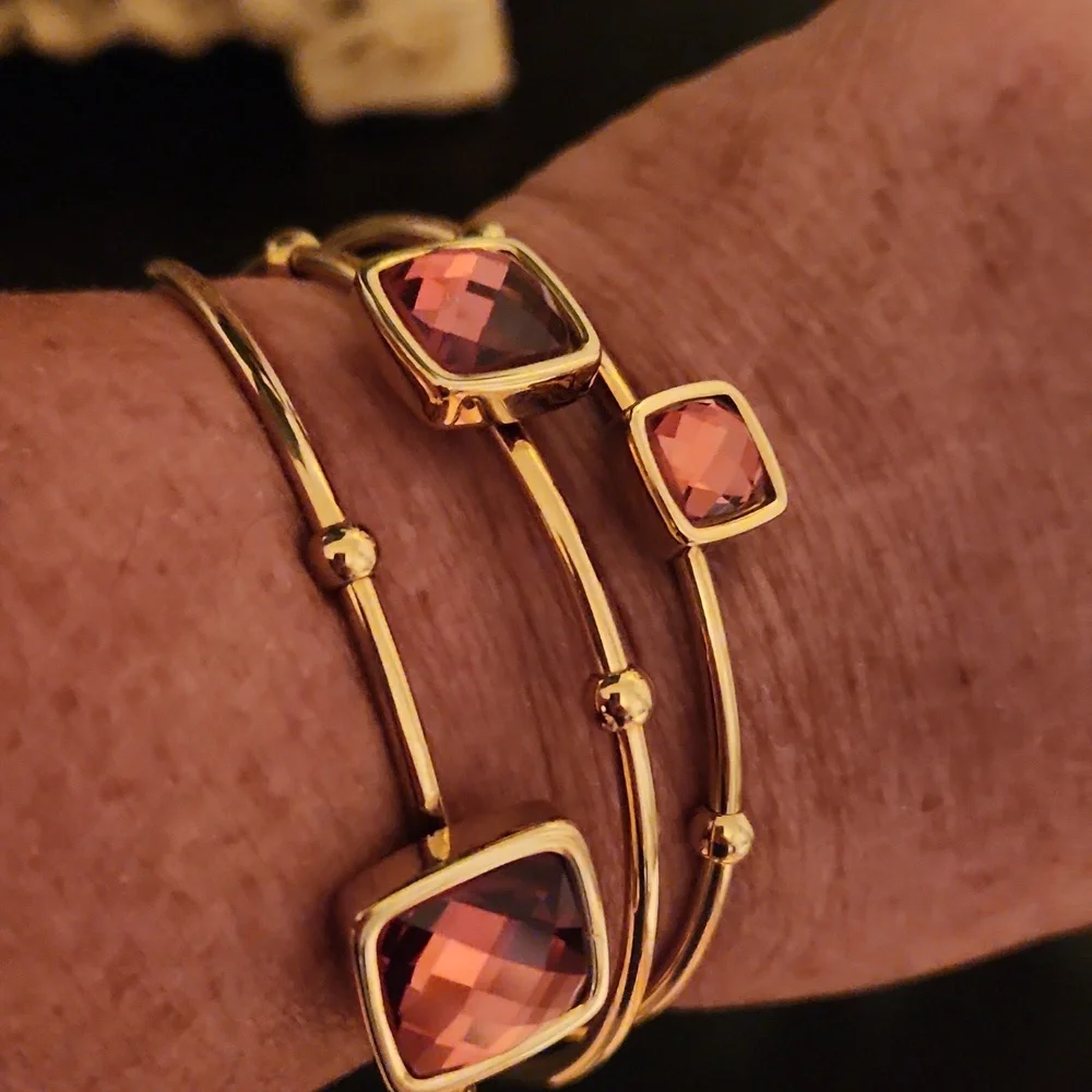 Bangle - Picture 2 of 3